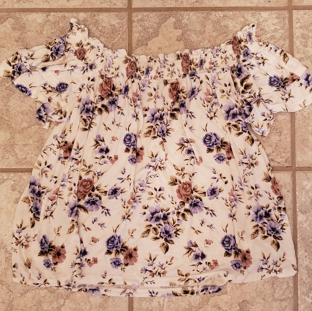 American Eagle Outfitters | Soft & Sexy T Floral L